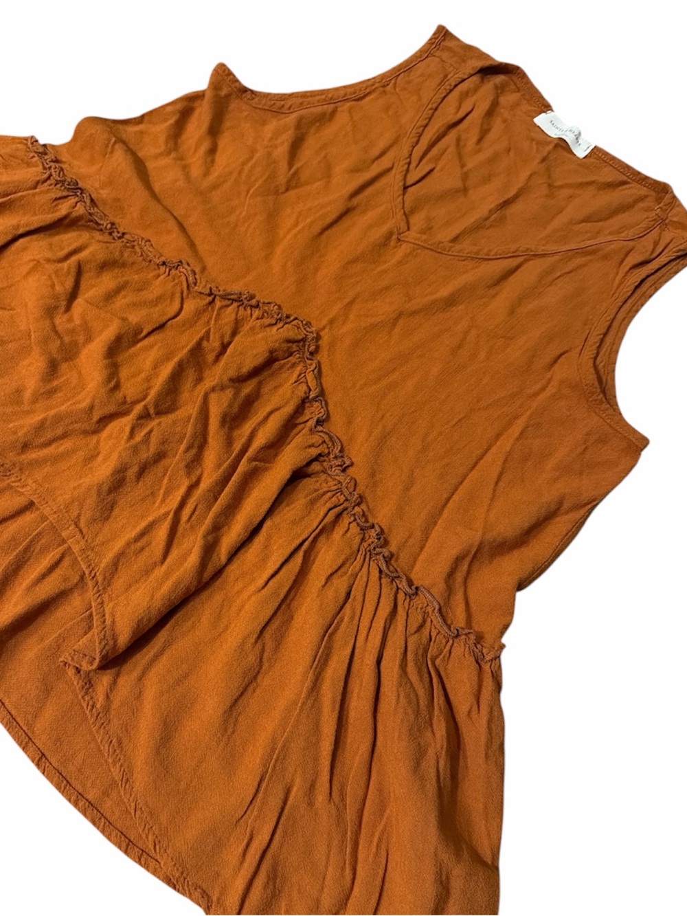 SAINTS & HEARTS Women’s Sleeveless Peplum Top in Rust Orange Distressed